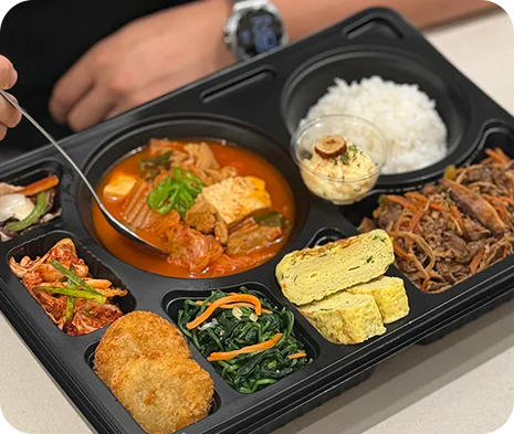 이동급식 서비스 도시락 식판